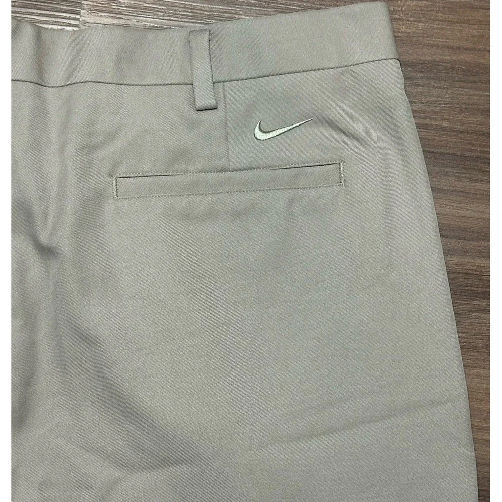 Vintage Nike FitDry Nike Golf Pleated Khaki Golf 10